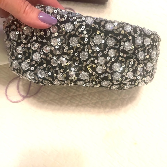 JUDITH LEIBER MINIAUDIERE EVENING BAG - Picture 4 of 8